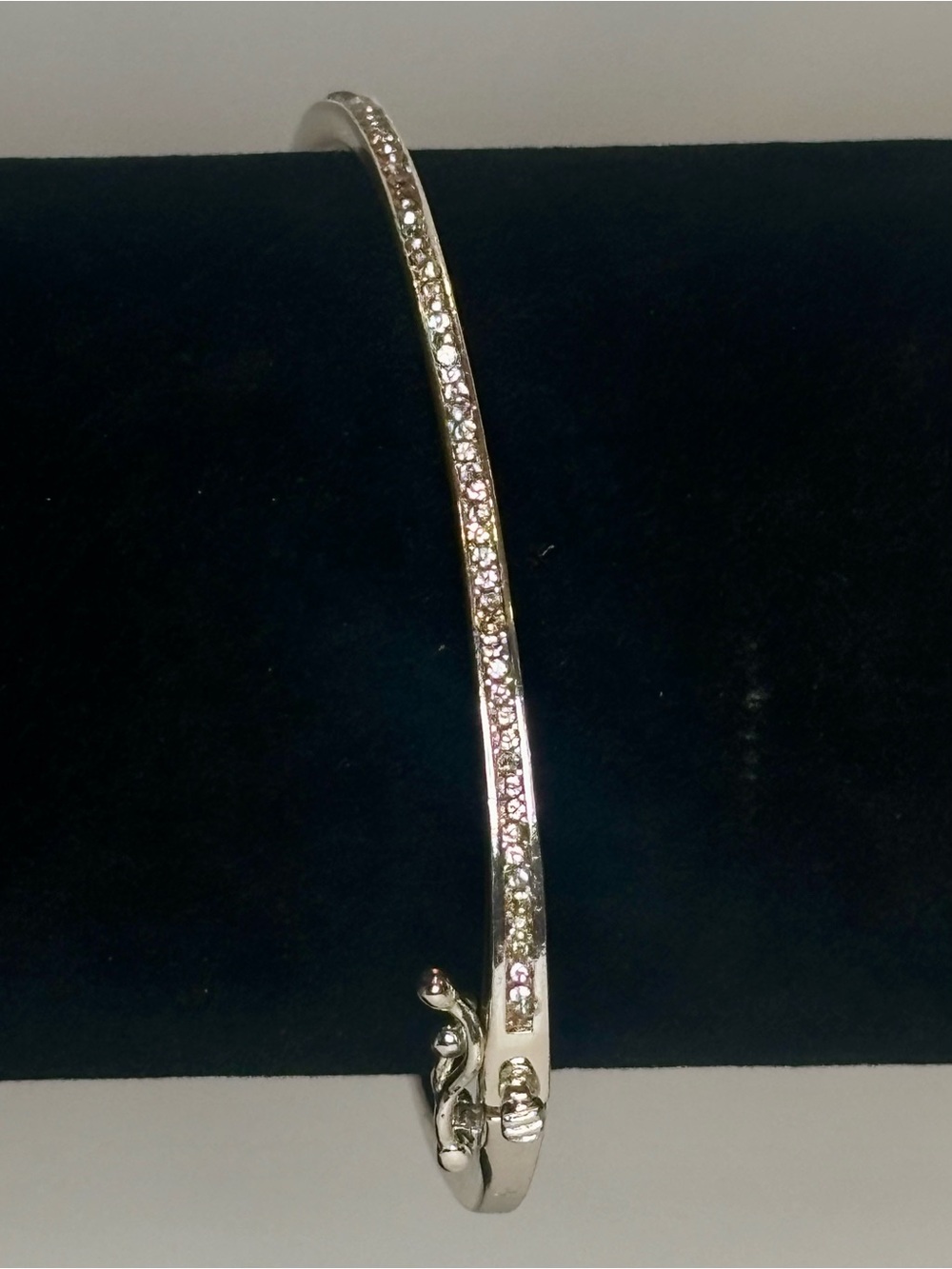 Lauren Ralph Lauren Silver Tone Cubic Zirconia Rhinestone Hinge
Bangle Bracelet
